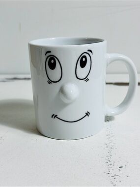 80’s Vintage Whimsical Kitsch White Smiley Ceramic Mug with Nose Accent